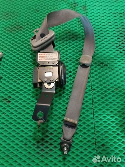 Ремень безопасности передний левый Nissan Maxima