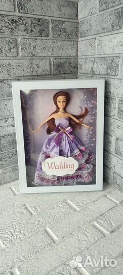 Кукла типа барби в коробке