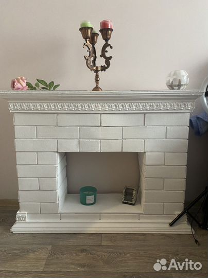 Камин декоративный