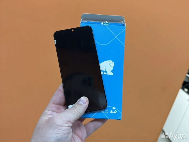 Дисплей для Samsung a50 / a30 oled в рамке +замена