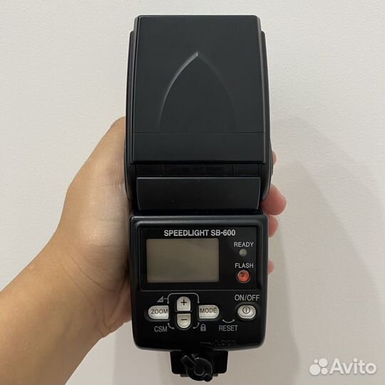 Фотовспышка nikon