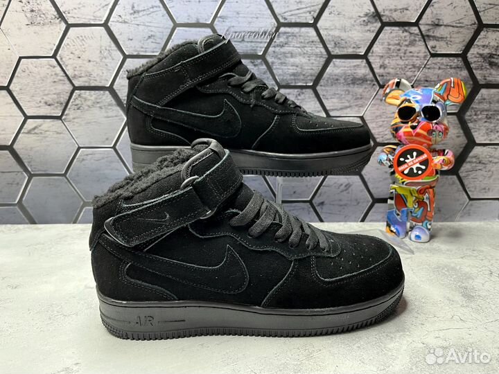 Кроссовки зимние Nike Air Force 1 Mid черные