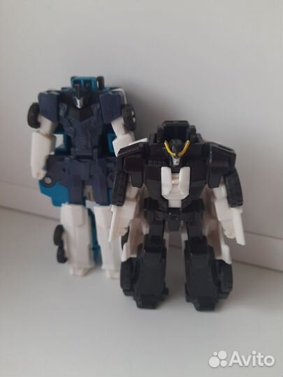 Transformers combiner force 2в1 hasbro