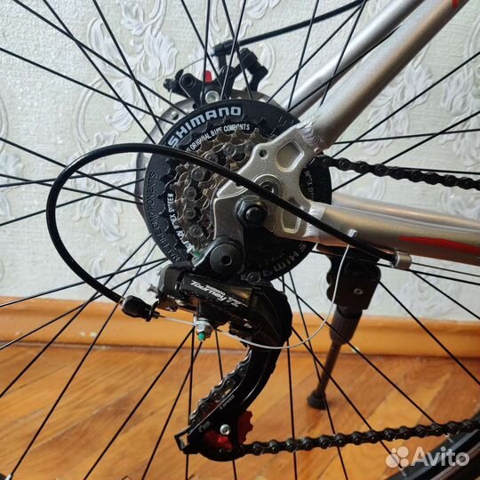 Велосипед спортивный