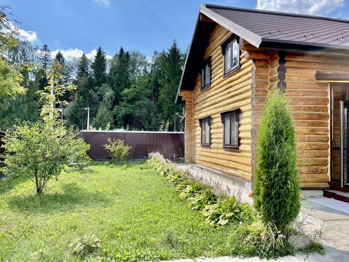 Дом 151 м² на участке 11 сот.