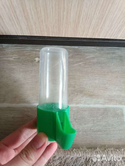 Поилка для грызунов или птиц