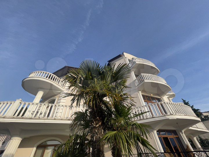 Гостиница, 1000 м²