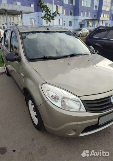 Renault Sandero, 2012