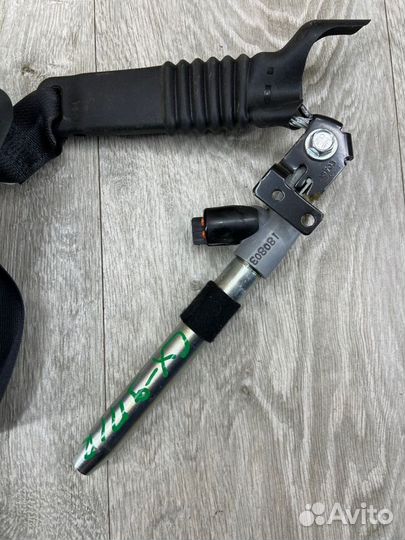 Ремень безопасности передний правый Mazda Сх 9 TC