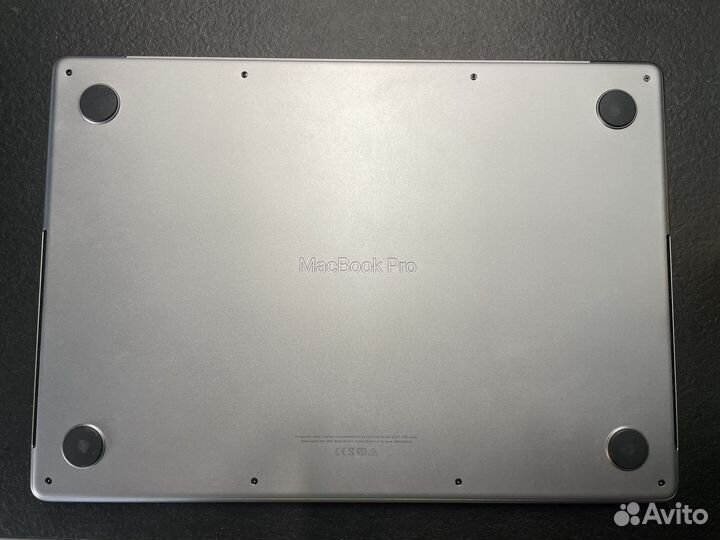 Apple MacBook Pro 14 m1