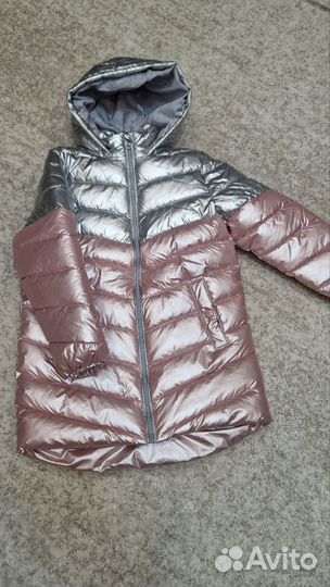 Куртка демисезонная в отличном состоянии