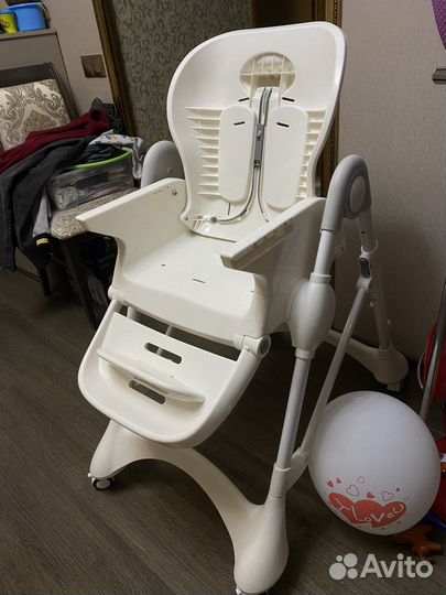 Стульчик для кормления carrello