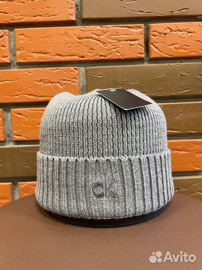 Шапка мужская фирменная