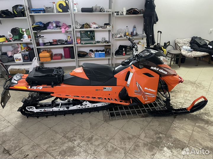 BRP SKI-DOO summit X 800r etec 154