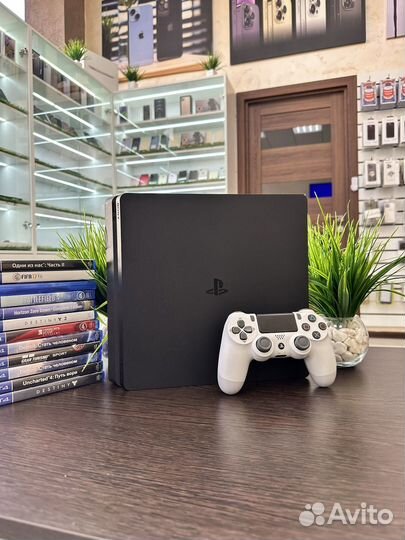 Playstation 4 slim 1t как новая+Cyberpunk 2077