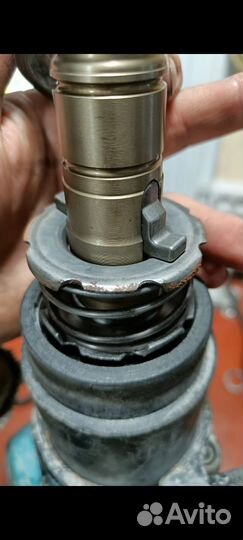 Перфоратор Макита HR5210C