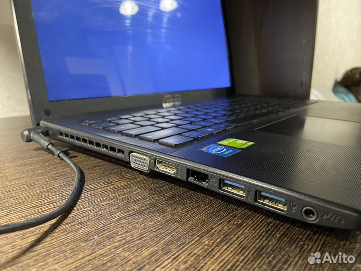 Ноутбук asus x552c