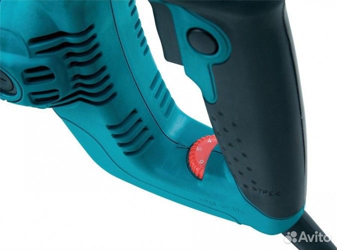 Пила сабельная сетевая makita JR 3070 сt