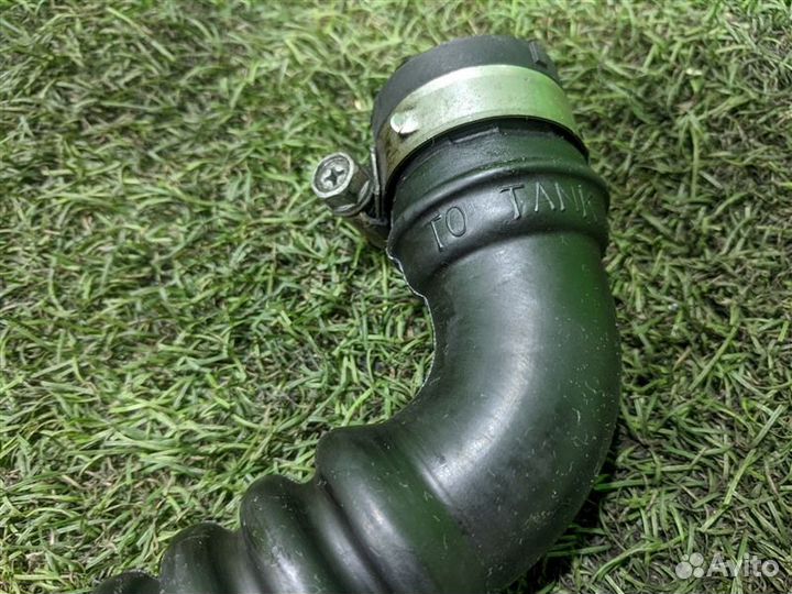 Патрубок горловины топливного бака Lexus Rx330