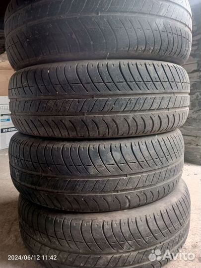 Michelin Defender 205/65 R15 94T