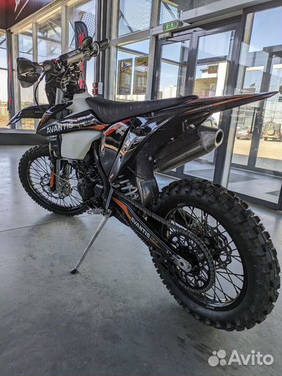 Мотоцикл Avantis Enduro 300 PRO EFI Exclusive