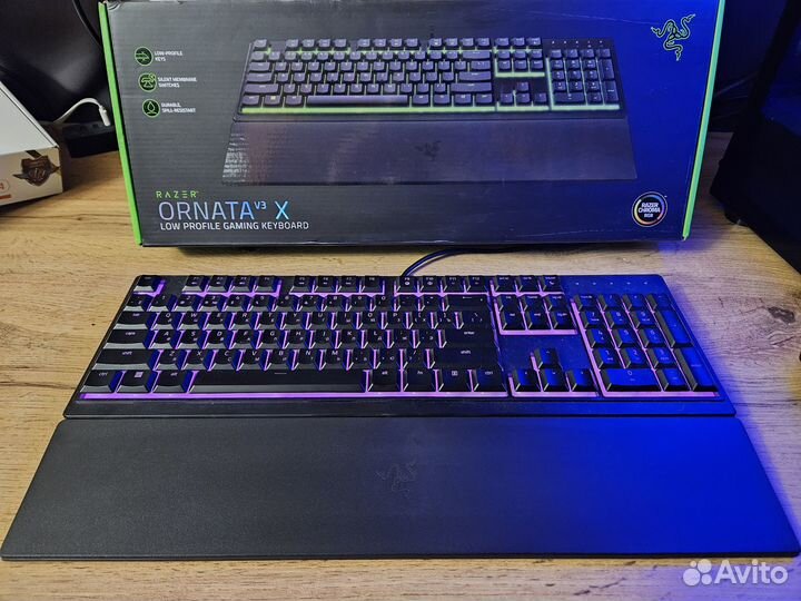 Игровая клавиатура Razer Ornata V3