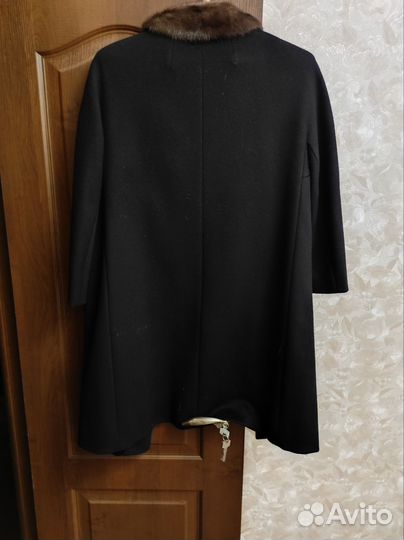 Пальто женское 46-48 черное