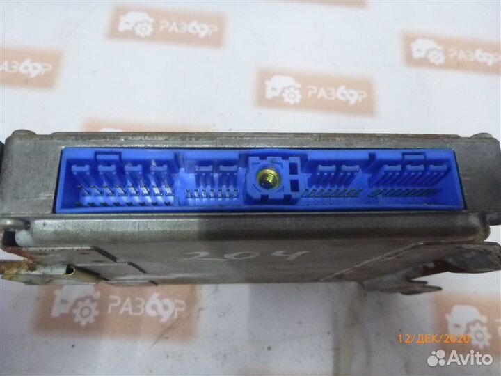 Блок управления двс Nissan Primera P10 CR20 1993
