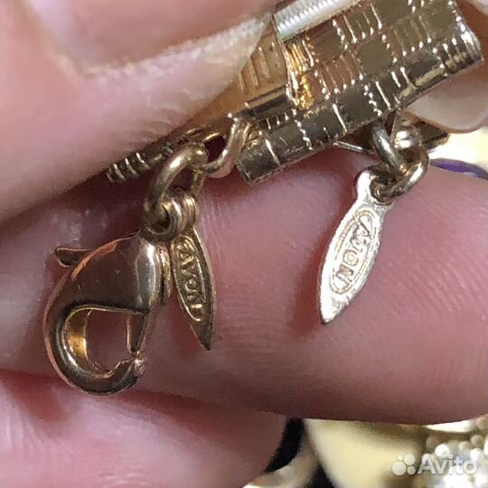 Колье от Avon