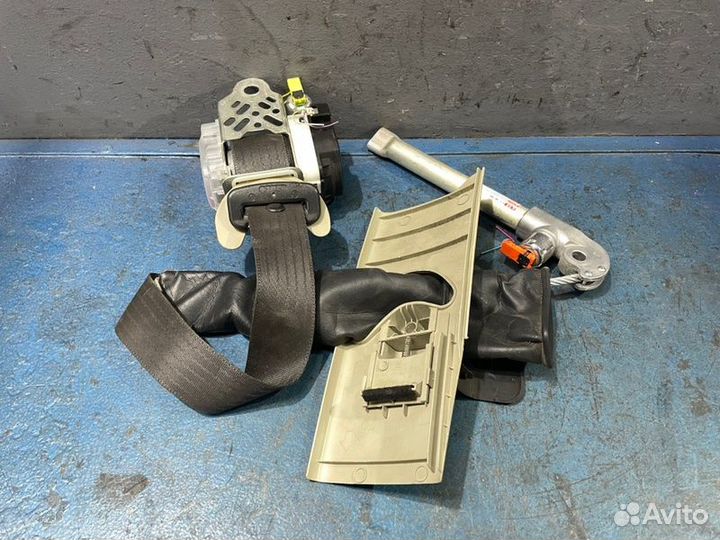 Ремень правый Infiniti G V36