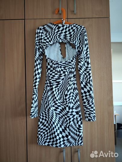 Платье женское