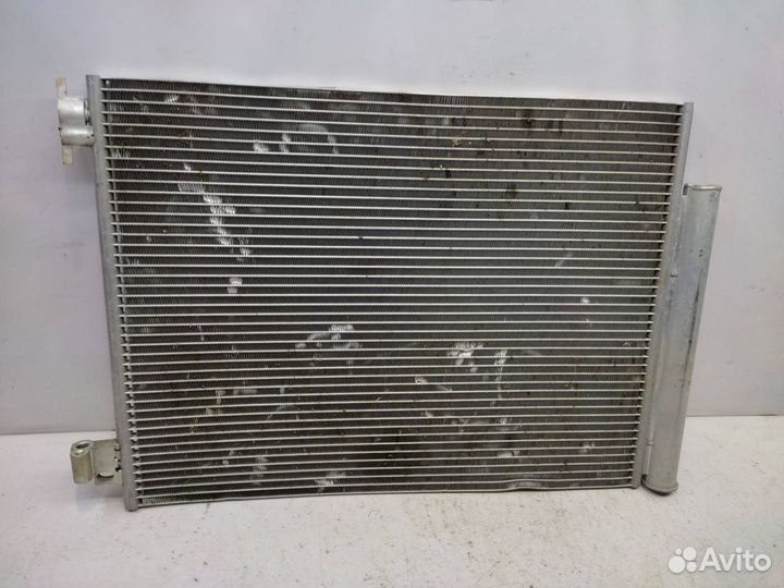 Радиатор кондиционера Renault Logan 2 2014