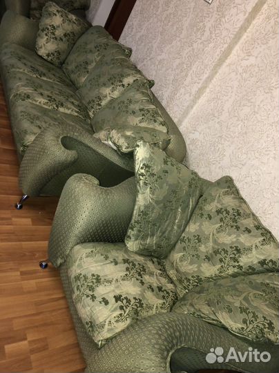 Диваны и кресла