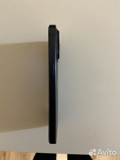 iPhone 15 Pro, 256 ГБ