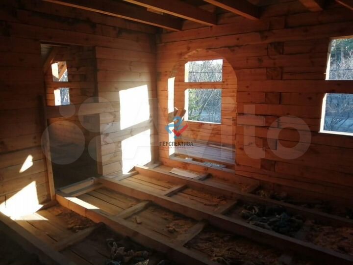 Дом 190 м² на участке 12 сот.