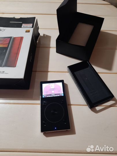 Портативный Hi-Fi-плеер FiiO X3 III