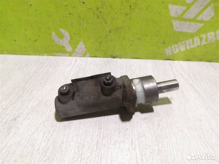 Цилиндр тормозной главный Ауди 80 90 Б3