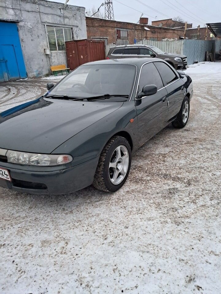 Mitsubishi Emeraude