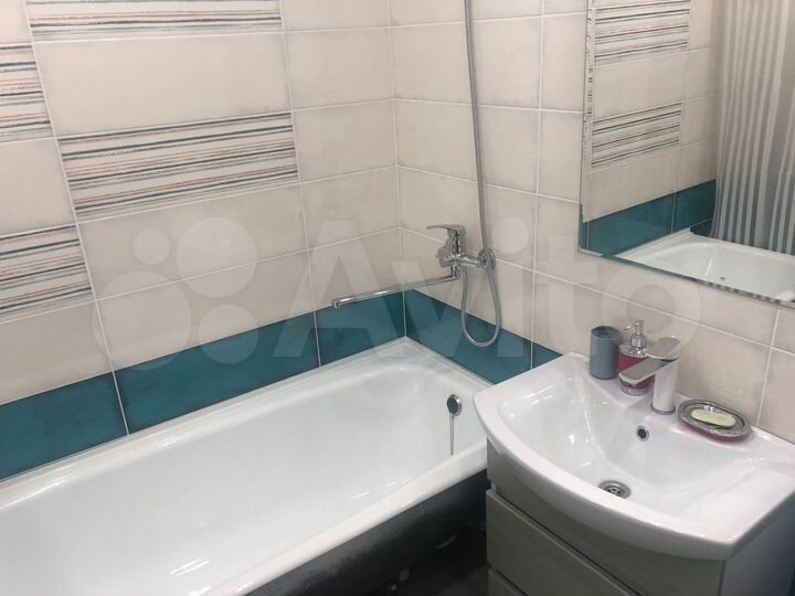 1-к. квартира, 38 м², 1/10 эт.