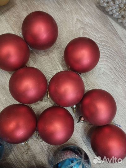 Елочные игрушки из стекла