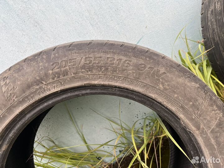 Kumho Ecsta HS51 205/55 R16 91V