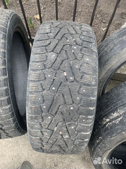 Pirelli Ice Zero 225/45 R17