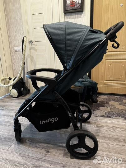 Прогулочная коляска индиго