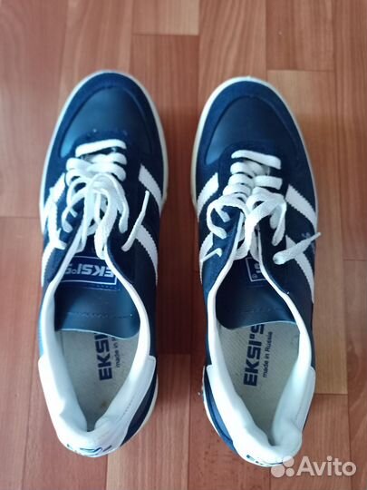 Кроссовки мужские новые 43 р
