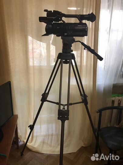 Камера Sony z1