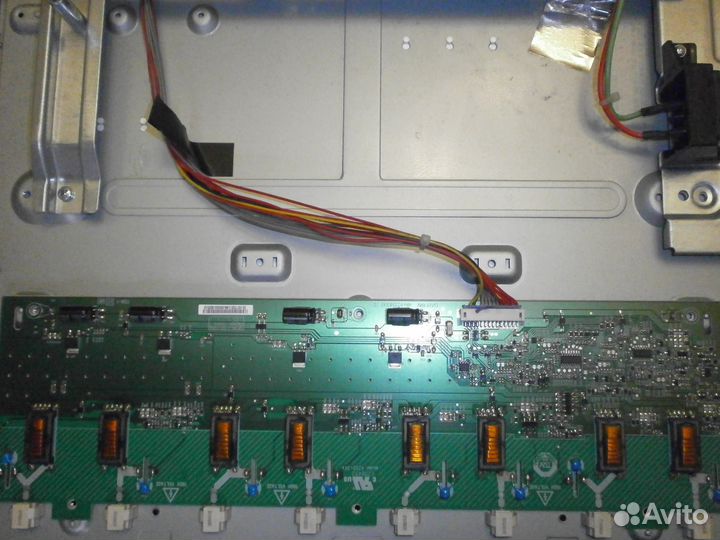 Запчасти для телевизора Grundig GR32GBH8432