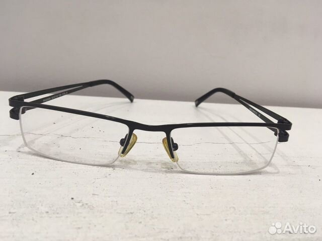 Очки с диоптриями. -2,25