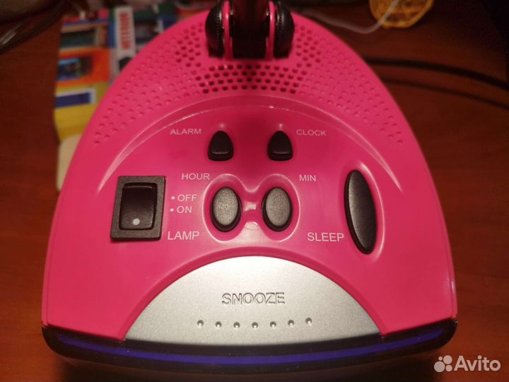 Часы электронные настольные для девочки