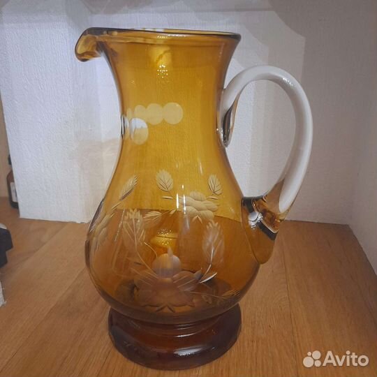 Янтарный кувшин- ваза от Нахтманн. Германия