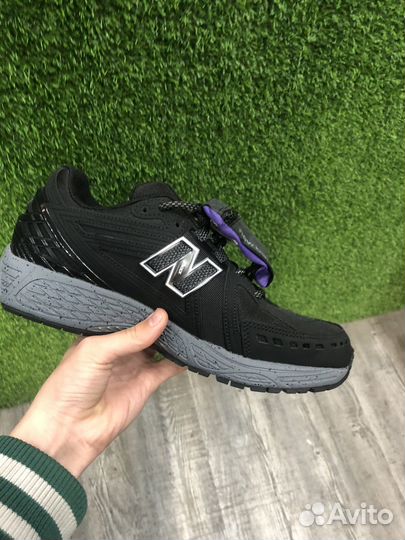 New Balance 1906